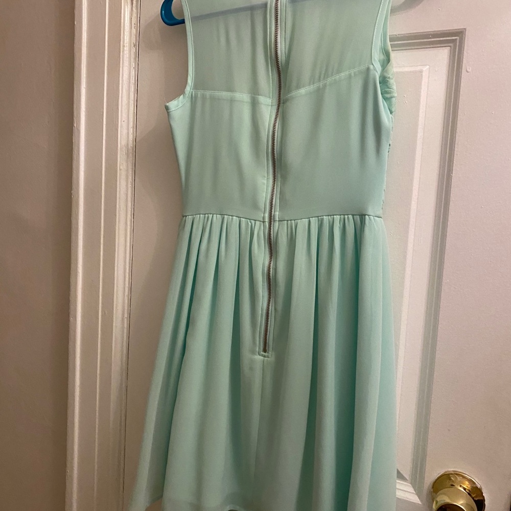Dress! - Picture 3 of 3